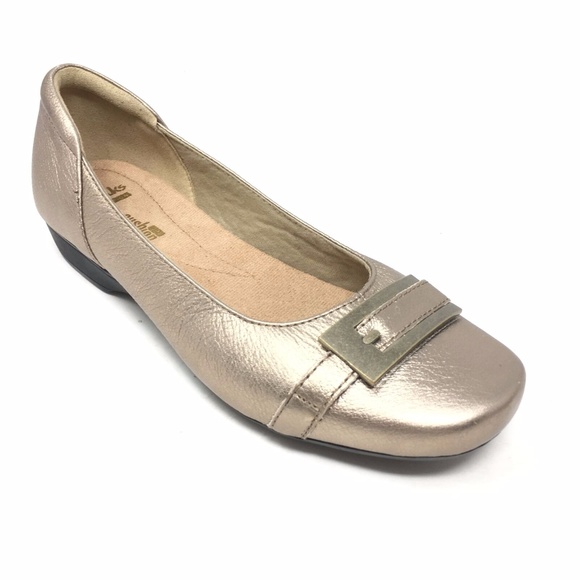 CLARKS BLANCHE WEST LADIES SLIP ON SHOE
